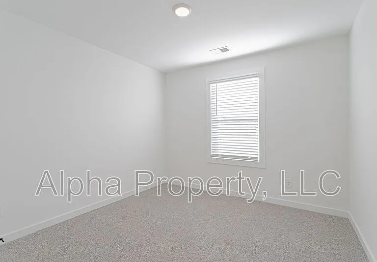 1455 Darrowby Way — Photo 22