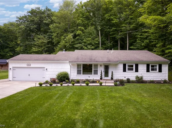 34865 Solon Rd, Solon, OH 44139