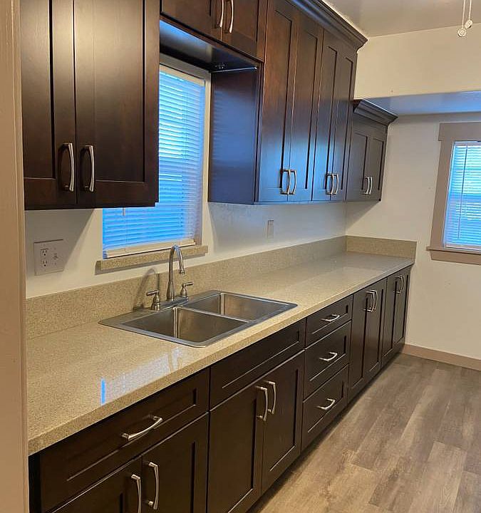 1st image of 555 E Dayman St #559