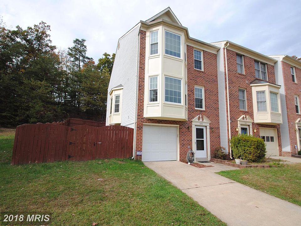 1st image of 101 Holly Knoll Ct