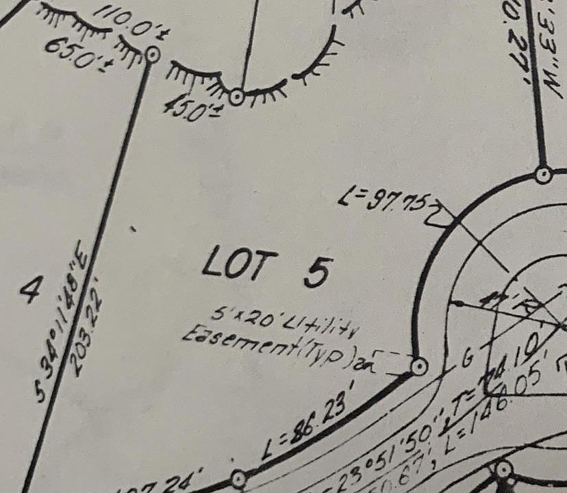 2nd image of 204 Mathes Ln