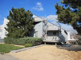 9 W Chatham Rd, Beach Haven, NJ 08008