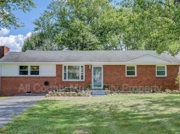 522 Bentley St, Gallatin, TN 37066