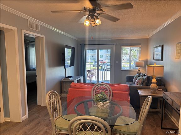 4th image of 400 Plantation Rd #2115