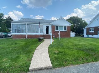 510 Leonard Ave, Woodbridge, NJ 07095