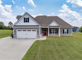 337 Burnt Hickory Ln SE, Calhoun, GA 30701