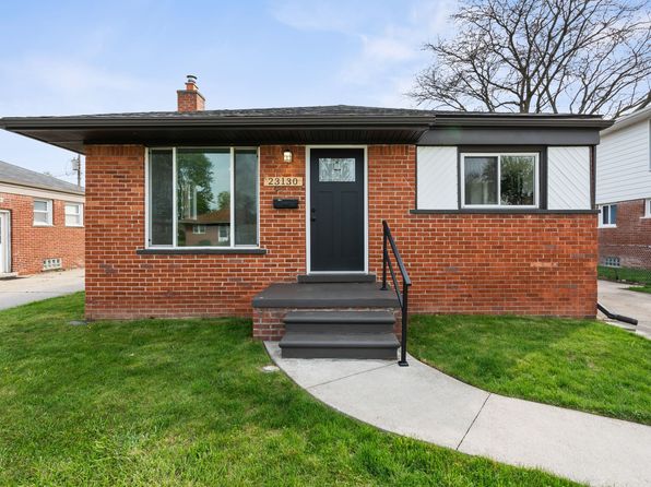 23130 Beverly St, Saint Clair Shores, MI 48082