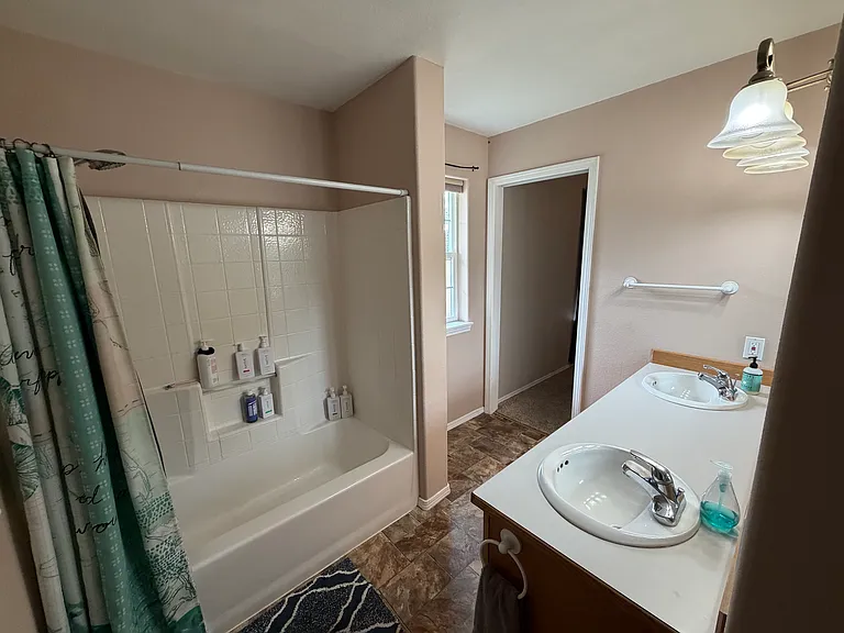 2425 Aspen Way — Photo 15