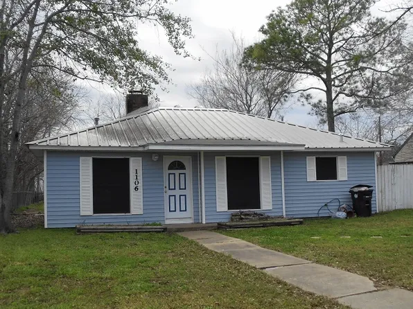 1106 Milner Dr, College Station, TX 77840