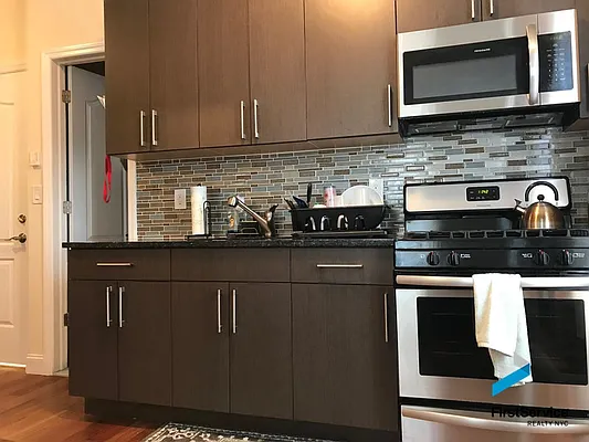 Rented by FirstService Realty (legacy) | media 1