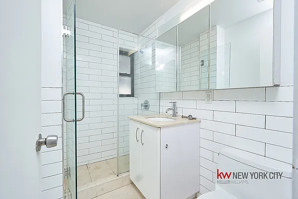 Rented by Keller Williams NYC | media 8