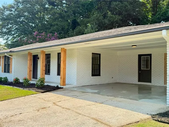 4140 Weston Dr, Powder Springs, GA 30127
