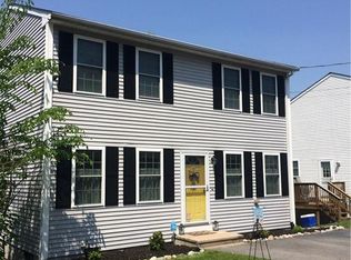 339 Nausauket Rd, Warwick, RI 02886