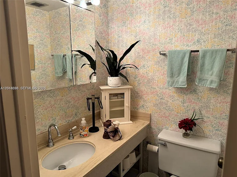 1950 S Ocean Dr #4D — Photo 13