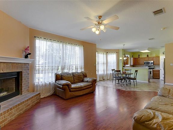 4th image of 6027 Ronchamps Dr