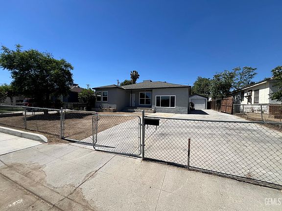 3rd image of 3306 Center St