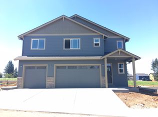 145 NE Overlook Ct, Estacada, OR 97023