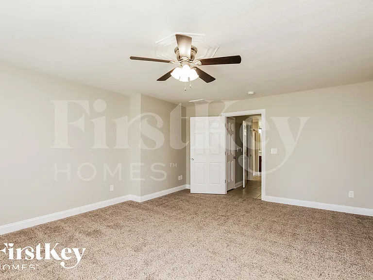 6205 Robert St — Photo 8
