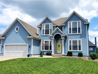 1512 SW 42nd Ct, Lees Summit, MO, 64082