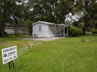 39103 Central Ave, Zephyrhills, FL 33540