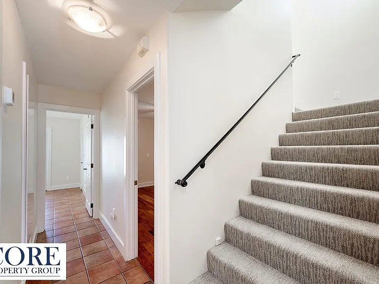 308 Palm Ave — Photo 11
