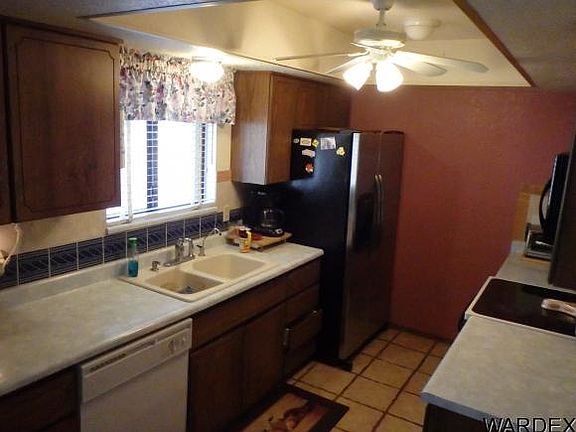 4th image of 3285 Broken Arrow Dr
