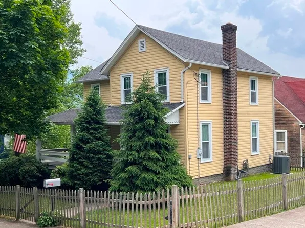523 N Maple St, Emporium, PA 15834