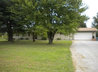 23861 Galatia Post Rd, Carrier Mills, IL 62917