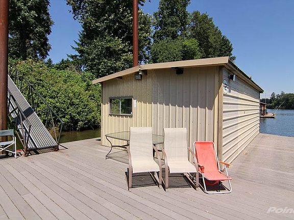 4a Boathouse