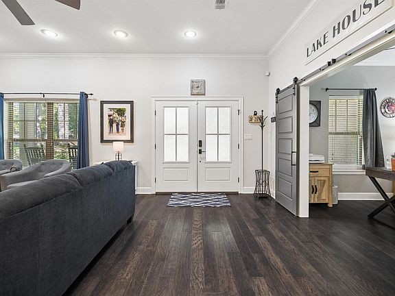 5th image of 17984 Oakridge Ln