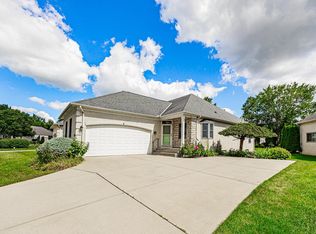 6153 McNaughten Grove Ln, Columbus, OH 43213