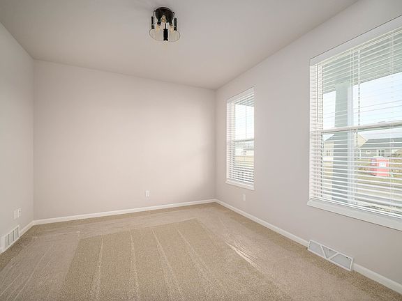 3rd image of 5942 Rosewood Dr
