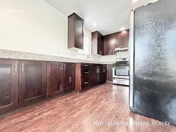 2nd image of 1417 N Curson Ave #10A