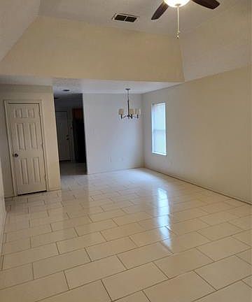 2nd image of 207 W Owens St