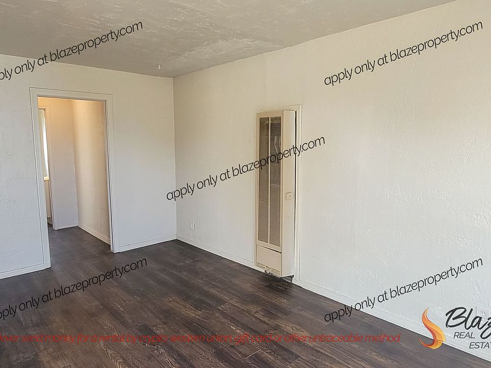 1st image of 1006 N Lake St #1006