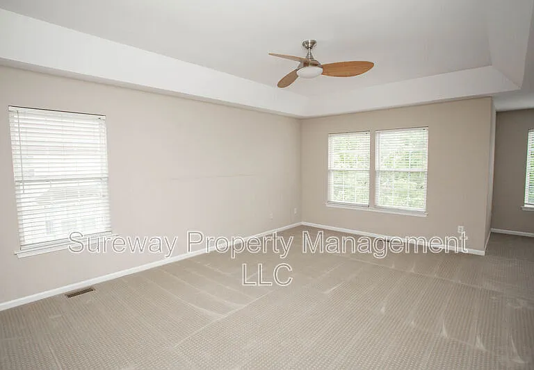 7 Amaryllis Ln — Photo 26