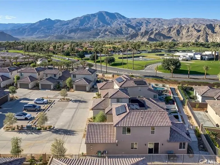 80118 Whisper Rock Way — Photo 23