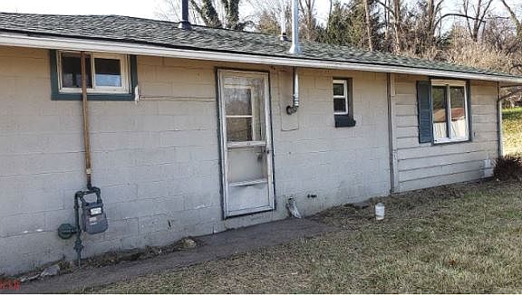 2nd image of 2255 Galena Ave