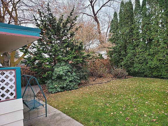 5th image of 628 S 31st Ave