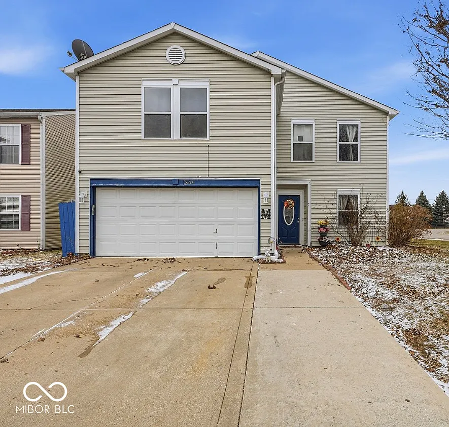 1804 Southernwood Ln photo 1