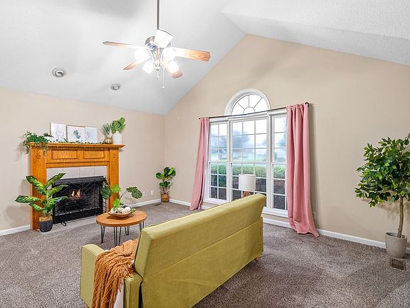 5th image of 1145 Lamont Ct