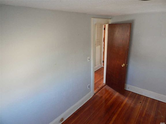 2nd image of 46 Williamson Ave