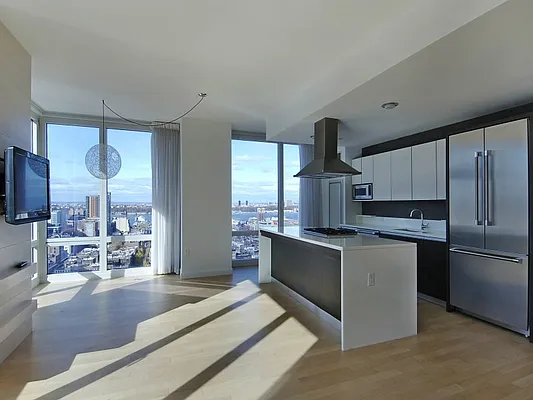 Rented by Sotheby's International Realty | media 16