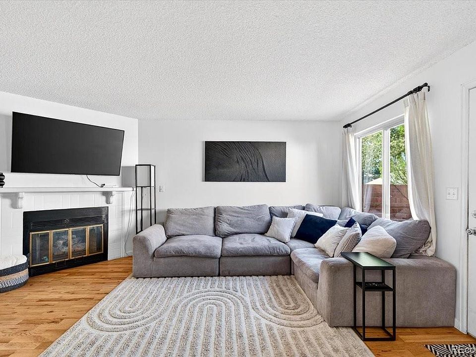 1st image of 10220 Quivas Street