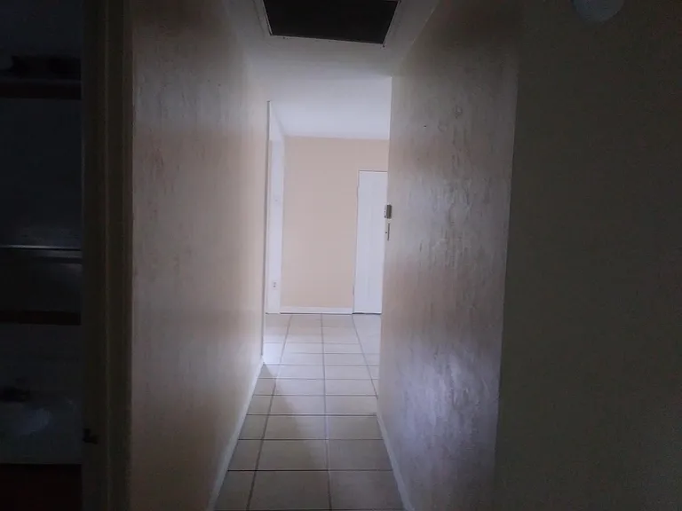 1022 E 9th Ave — Photo 5