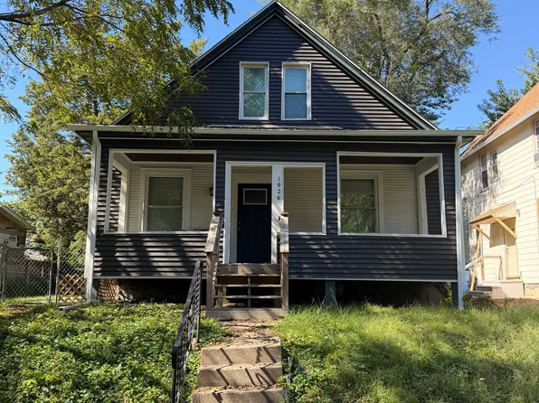 1926 N Myrtle St, Davenport, IA 52804