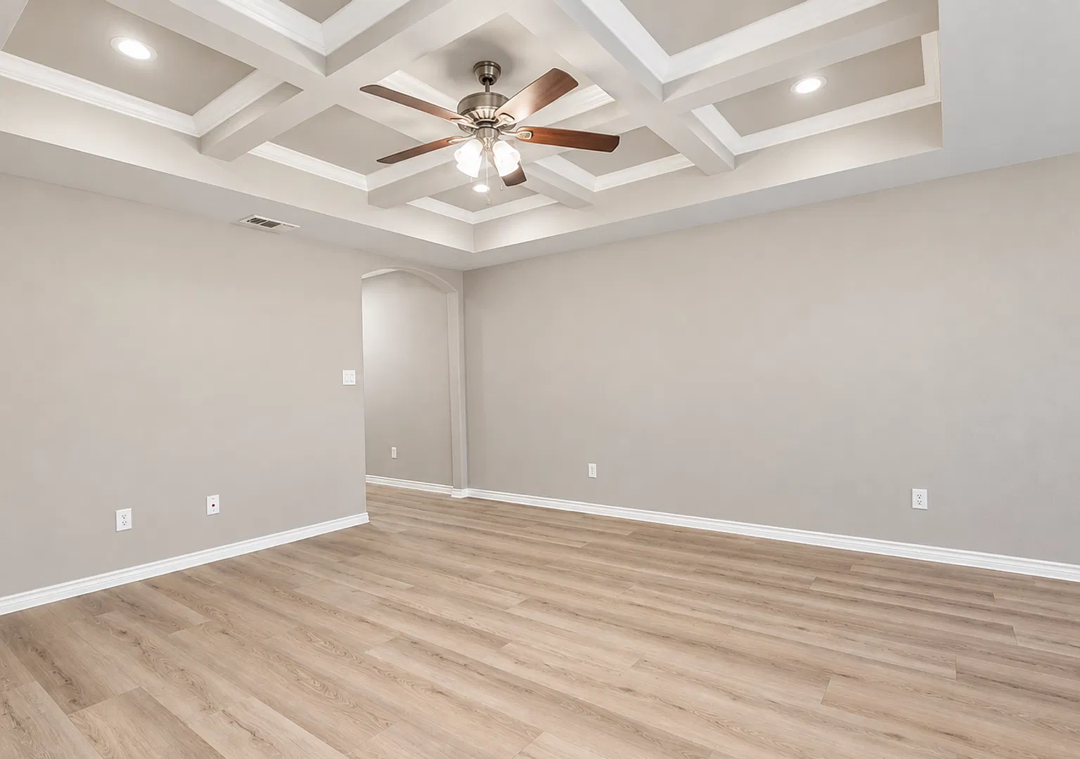 The Gardens at the Summit~3 Bedroom Townhome Available — Photo 2