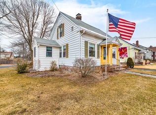 380 Davis St, Greenfield, MA 01301