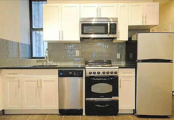 Rented by Living New York | media 8