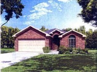 2721 Twinflower Dr, Fort Worth, TX 76244
